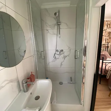 Confiturerie Frühstückspension 3*